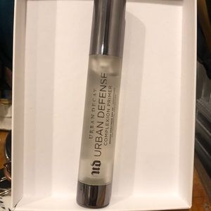 Urban decay Urban defense complexion primer